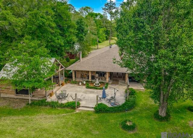 Property at 22343 La Hwy 22, Maurepas, LA 70449, 3 beds, 3 baths
