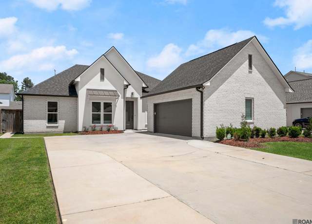 Property at 9629 S Creek Dr, Denham Springs, LA 70726, 4 beds, 3 baths