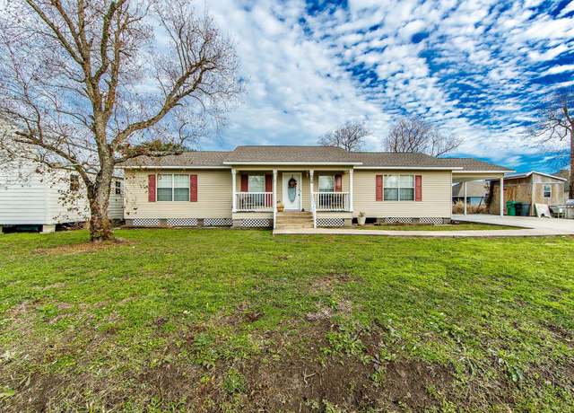 Property at 2531 West Camellia Dr, Thibodaux, LA 70301, 3 beds, 2 baths