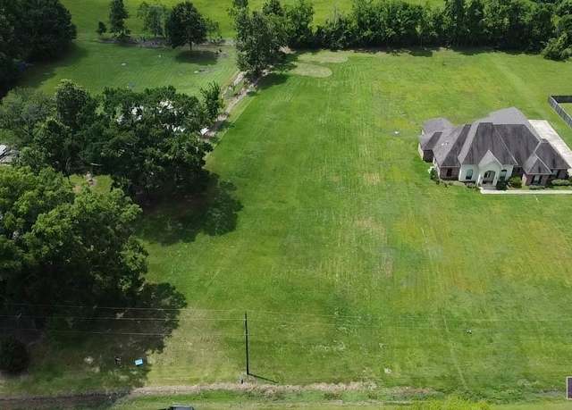 Property at 1624 Plains Port Hudson Rd, Zachary, LA 70791