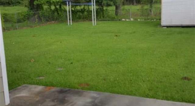 Photo of 215 Cypress Dr, Baker, LA 70714