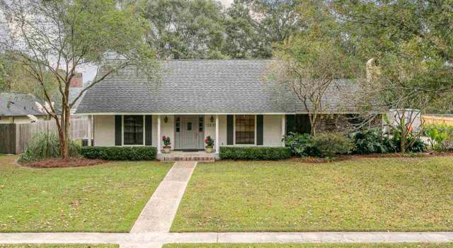 Photo of 12235 N Oak Hills Pkwy, Baton Rouge, LA 70810