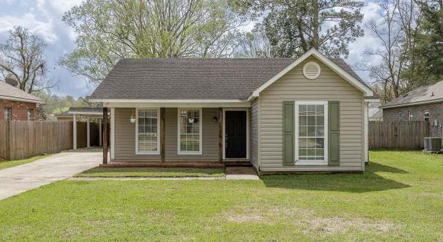 Photo of 17550 Ashton Ave, Greenwell Springs, LA 70739