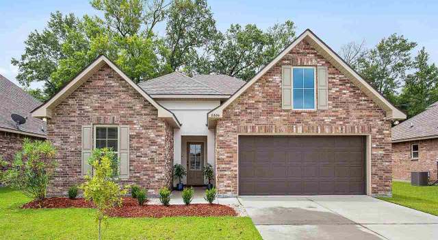Photo of 8804 Black Birch Ave, Zachary, LA 70791
