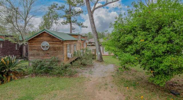 Photo of 21062 Diversion Canal Rd, Maurepas, LA 70774