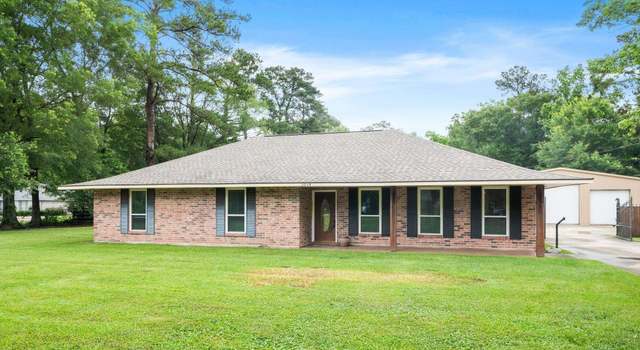 Photo of 1014 Hatchell Ln, Denham Springs, LA 70726