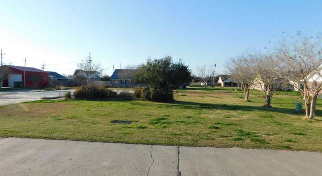 Photo of 113 East 27th Pl, Larose, LA 70373
