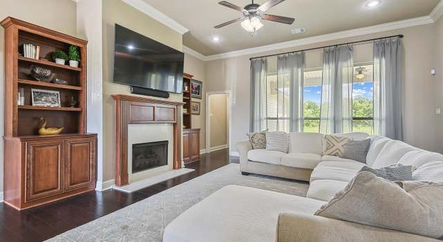 Photo of 13156 Babin Estates Dr, Gonzales, LA 70737