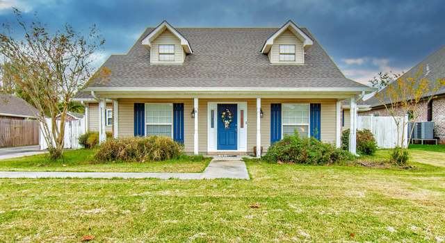 Photo of 407 Lake Crescent Cir, Houma, LA 70360