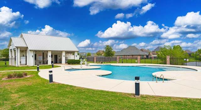 Photo of 14084 Wetherly Dr, Baton Rouge, LA 70810