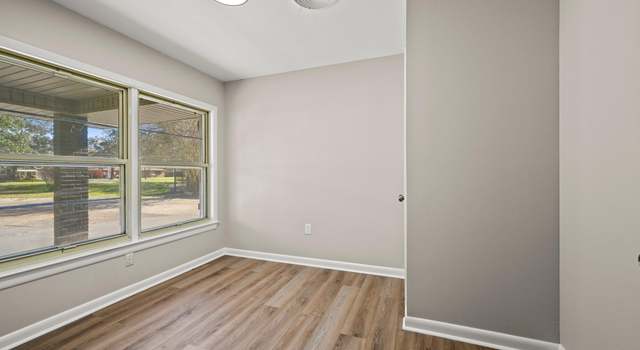 Photo of 6580 Brownfields Dr, Baton Rouge, LA 70811