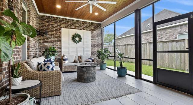 Photo of 15412 Green Trails Blvd, Baton Rouge, LA 70817