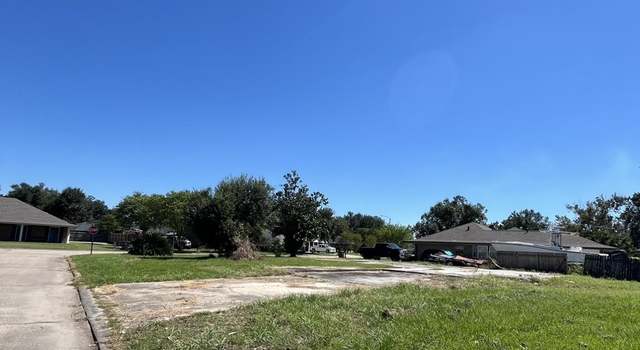 Photo of 137 Presque Isle Dr, Houma, LA 70363