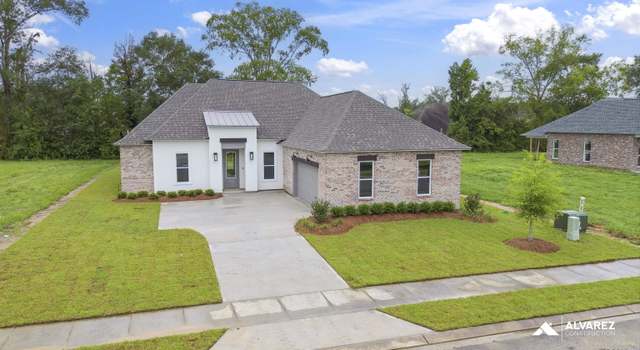Photo of 10154 Sanctuary Oaks Dr, Baton Rouge, LA 70817