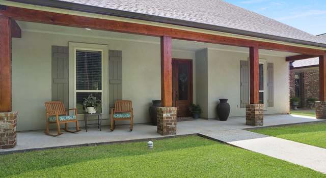 Photo of 44233 Trabeaux St, Sorrento, LA 70778
