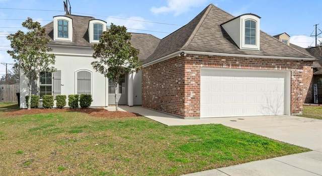 Photo of 13015 Roundlake Dr, Baton Rouge, LA 70816
