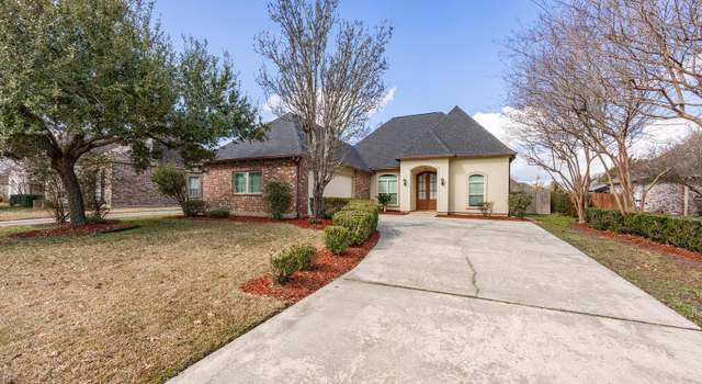 Photo of 10721 Hillmont Ave, Saint George, LA 70810