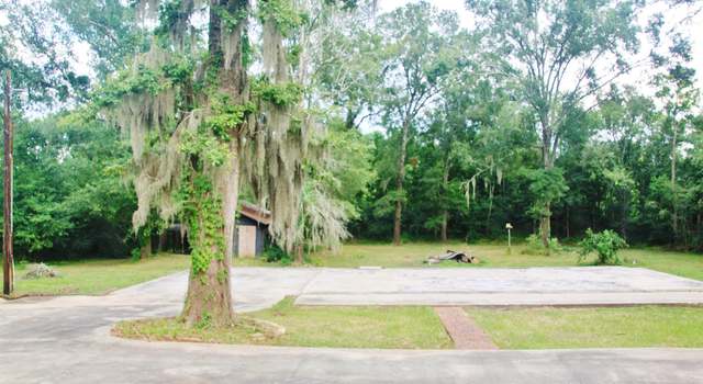 Photo of 18386 Muddy Creek Rd, Prairieville, LA 70769