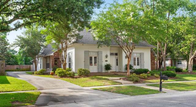 Photo of 1424 Ridgeland Dr, Saint George, LA 70810