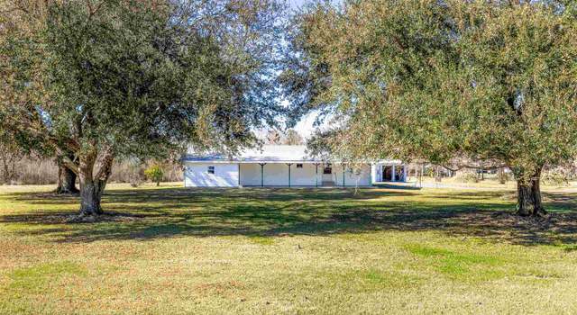 Photo of 876 Highway 398, Labadieville, LA 70372