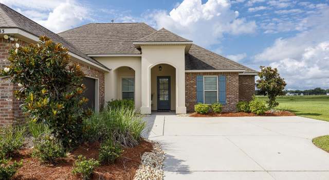 Photo of 433 Lakehaven Dr, Gonzales, LA 70737