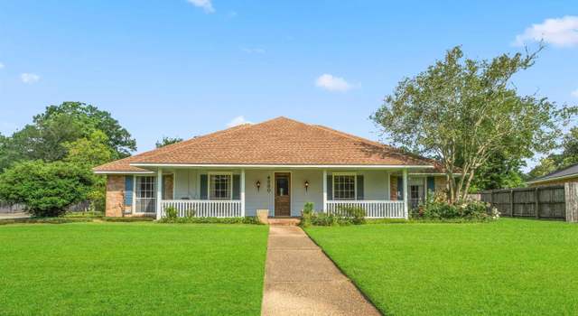 Photo of 4230 Pine Ridge Dr, Baton Rouge, LA 70809