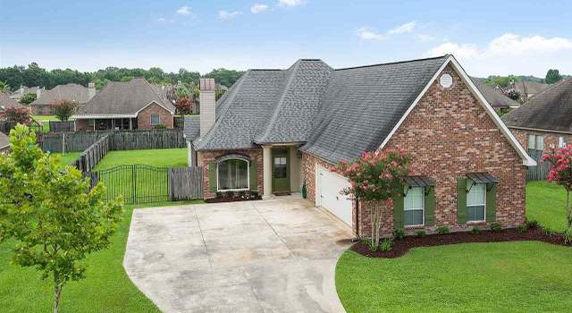 Photo of 36430 Stanton Hall Ave, Denham Springs, LA 70706