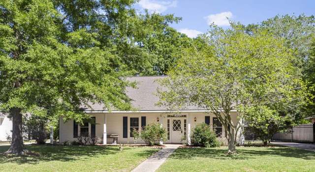 Photo of 6235 Destrehan Dr, Baton Rouge, LA 70820