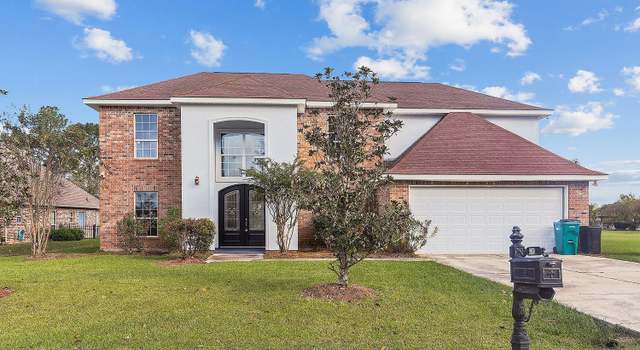 Photo of 630 Tranquility Dr, Denham Springs, LA 70706