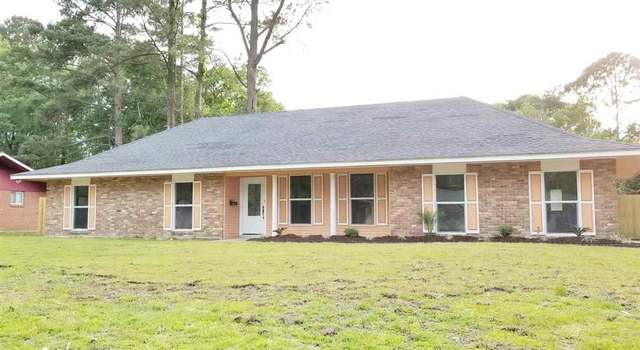 Photo of 1551 Sierra Vista Dr, Baton Rouge, LA 70815