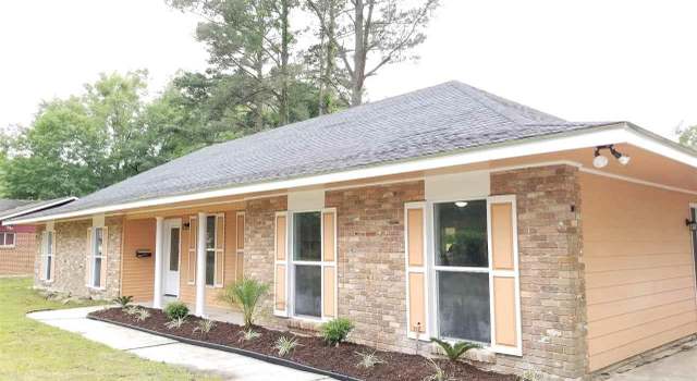 Photo of 1551 Sierra Vista Dr, Baton Rouge, LA 70815