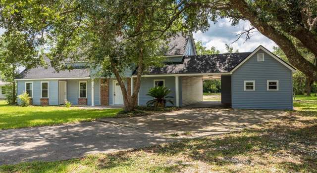 Photo of 45477 Stringer Bridge Rd, St Amant, LA 70774