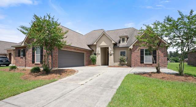 Photo of 4927 Woodstock Way Dr, Greenwell Springs, LA 70739