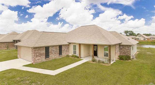 Photo of 9295 Cypress Lake Dr, Denham Springs, LA 70726