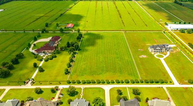 Photo of 314 Myrtle Grove Dr, Houma, LA 70360