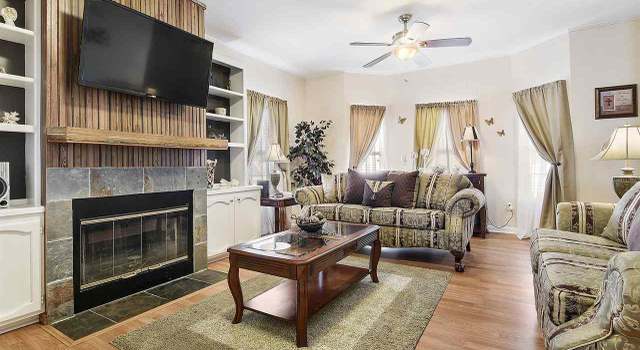 Photo of 8515 E Cypress Point Ct, Baton Rouge, LA 70809