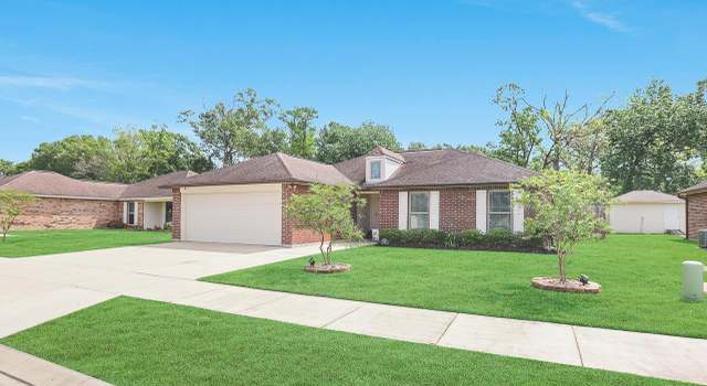 Photo of 1017 Point Andrew Dr, Gonzales, LA 70737