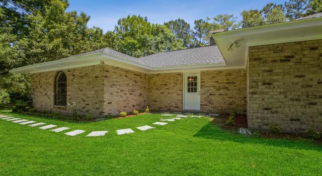 Photo of 943 Silvery Ln, Port Allen, LA 70767