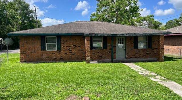 Photo of 210 Sparrow St, Labadieville, LA 70372