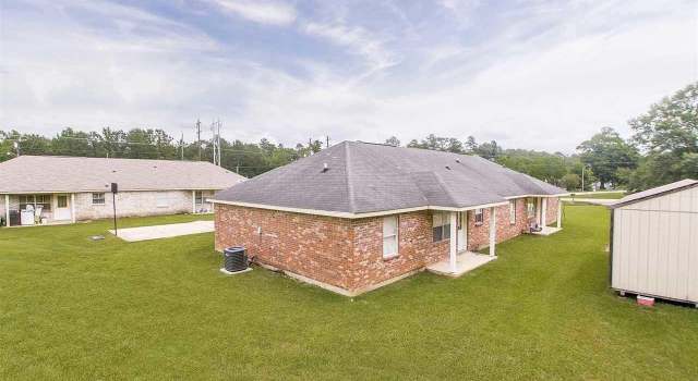 Photo of 10236 Lockhart Rd, Denham Springs, LA 70726