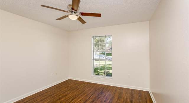 Photo of 2207 Stonewood Dr, Baton Rouge, LA 70816