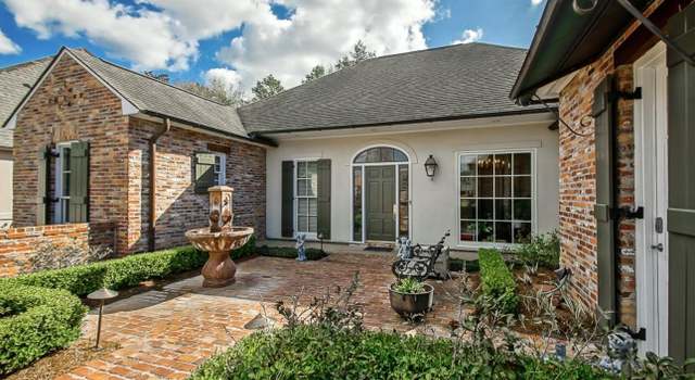 Photo of 18022 Club View Dr, Saint George, LA 70810