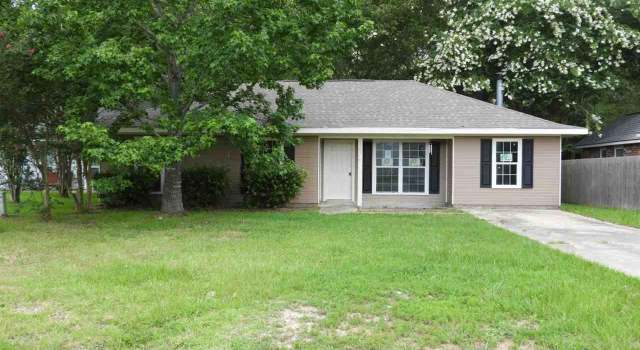 Photo of 6101 Donnybrook Ave, Greenwell Springs, LA 70739