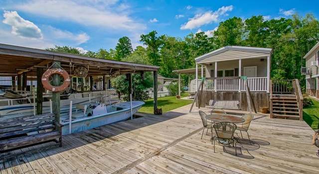 Photo of 22902 Chene Blanc Ln, Maurepas, LA 70449