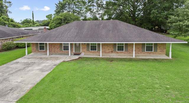 Photo of 5127 Pine St, St Francisville, LA 70775