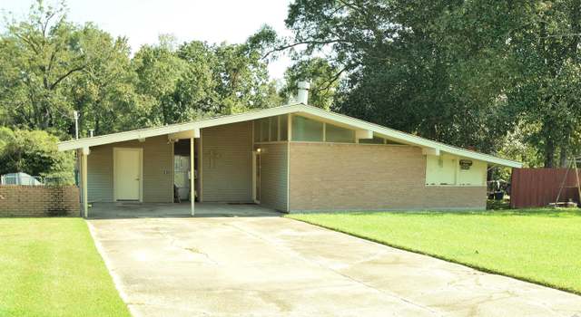 Photo of 5085 Green Ridge Dr, Baton Rouge, LA 70814