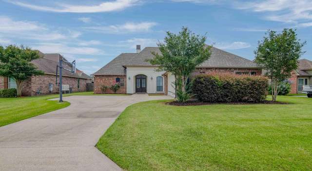 Photo of 39312 Oceanview Ave, Prairieville, LA 70769