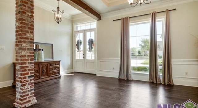 Photo of 16537 Parker Place Dr, Prairieville, LA 70769