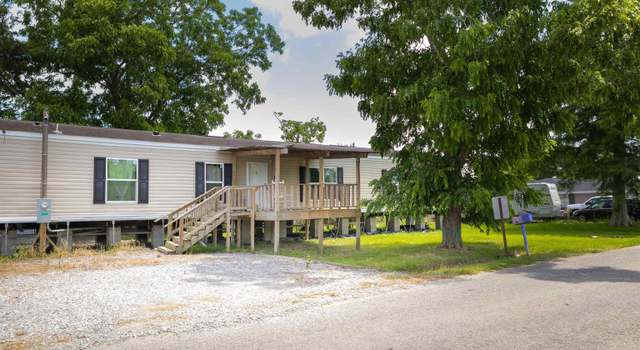Photo of 298 E 16th St, Larose, LA 70373