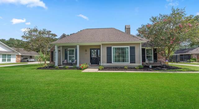 Photo of 18015 Burnham Way, Greenwell Springs, LA 70739